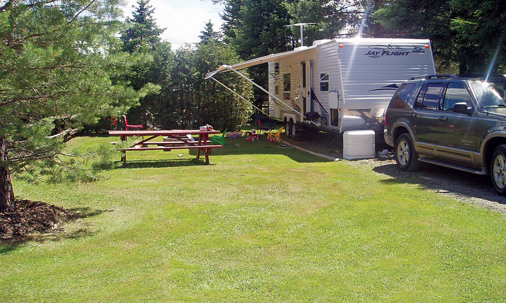 Grangeways RV Park & Family Campground | 9700 3rd Concession, Sandford, ON L0C 1E0, Canada | Phone: (905) 852-3260