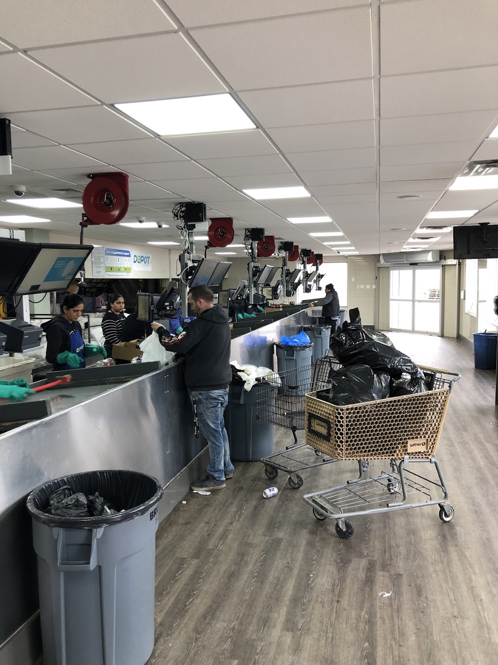 Fish Creek Bottle Depot | 15216 Shaw Rd SE, Calgary, AB T2X 2A1, Canada | Phone: (403) 256-0845