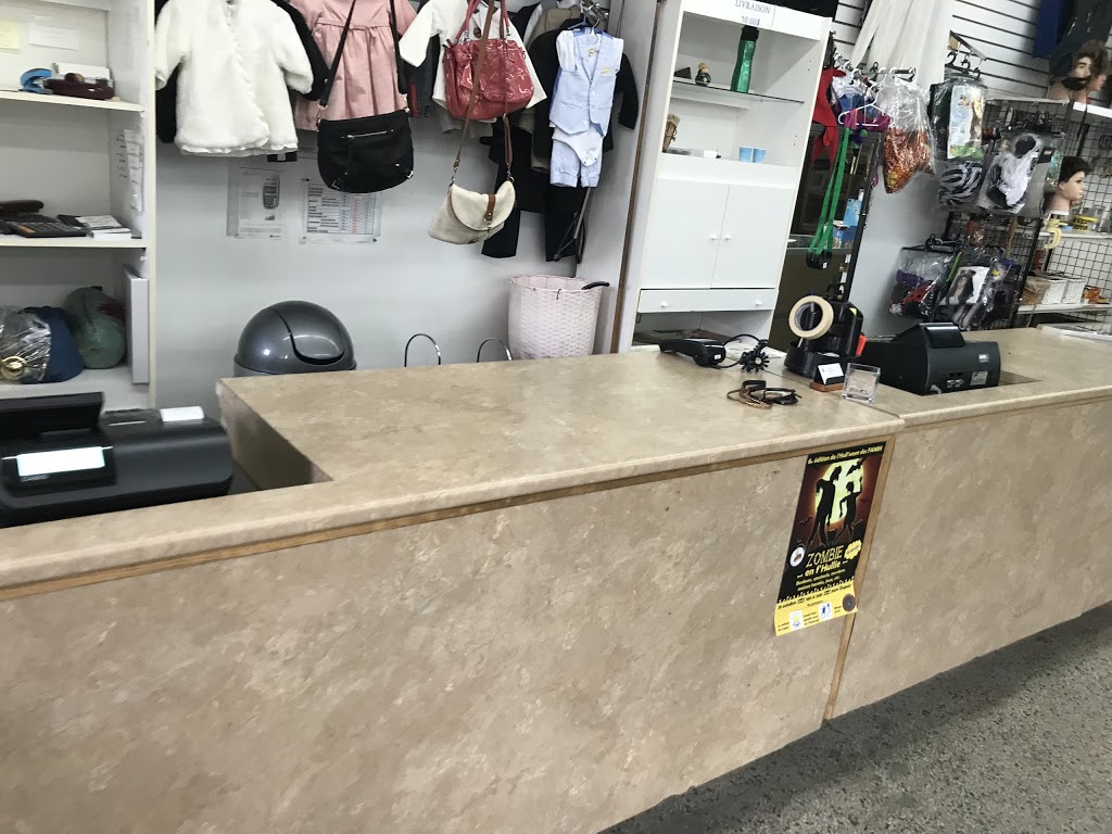 Saint Vincent De Paul Counter | 102 Rue Eddy, Gatineau, QC J8X 2W4, Canada | Phone: (819) 776-1068