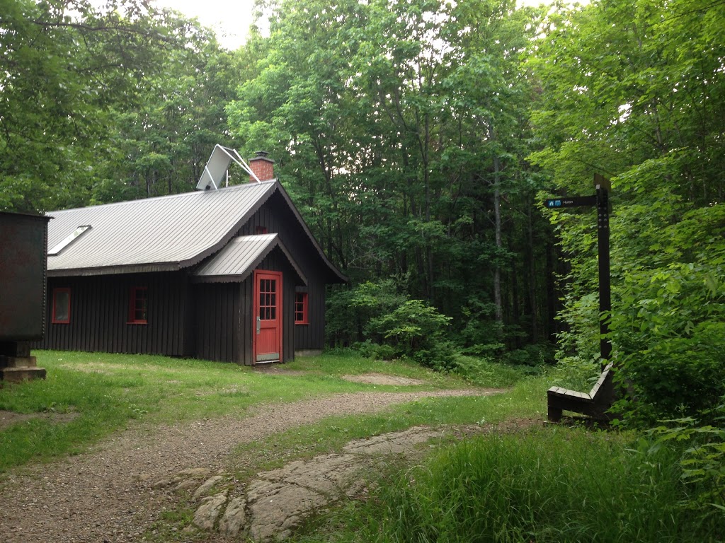 Huron Shelter | Trail 1, Chelsea, QC J9B 1H9, Canada | Phone: (819) 827-2020