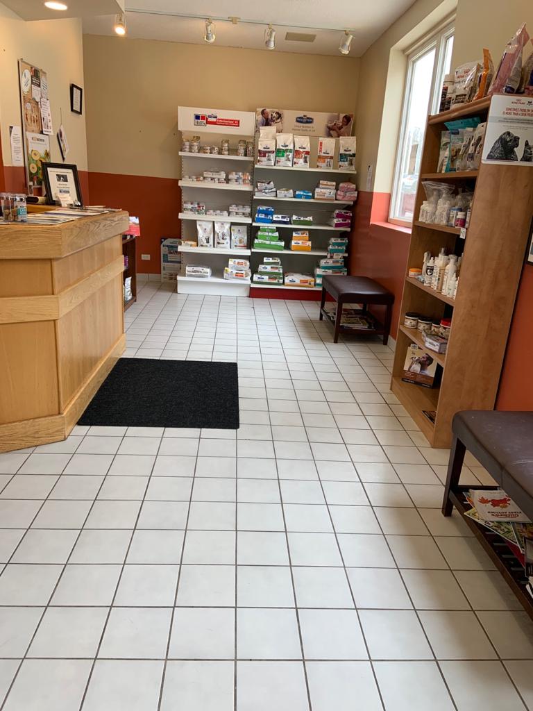 North Wellington Animal Hospital | 248 Main St S, Mount Forest, ON N0G 2L2, Canada | Phone: (519) 323-2060