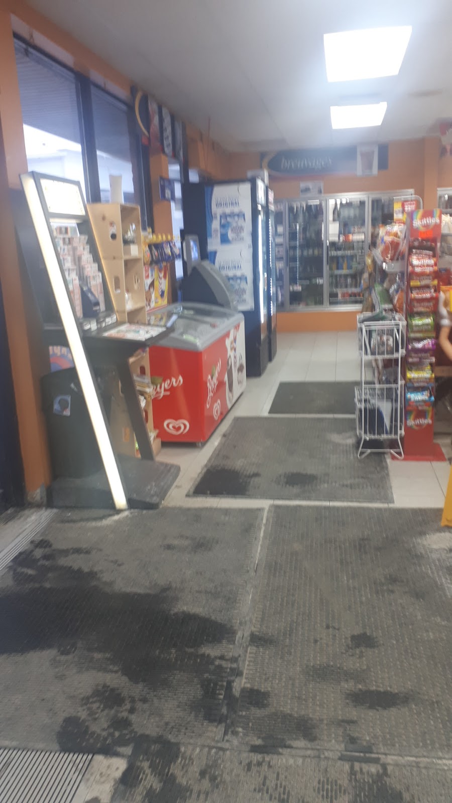 Ultramar - Gas Station | 9 Rue Saint-Alphonse N, Thetford Mines, QC G6G 3W4, Canada | Phone: (418) 338-6523