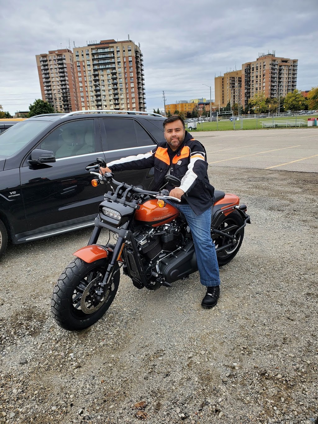 Smart Truck Training Academy Ltd | 13838 Woodbine Ave, Whitchurch-Stouffville, ON L4A 2G3, Canada | Phone: (647) 456-4040
