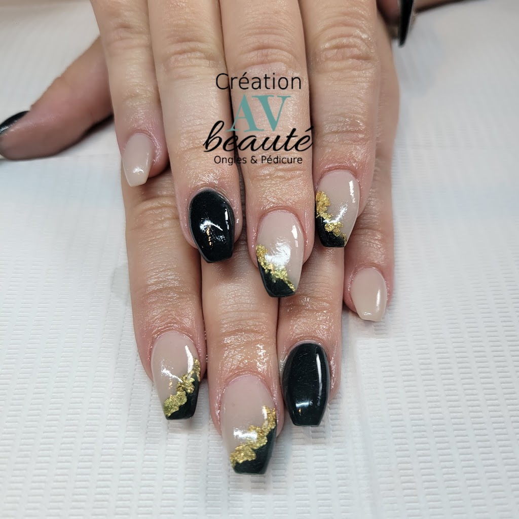 Création AV beauté ongles et pédicure | 1450 Bd du Curé-Labelle Porte B, Blainville, QC J7C 2P2, Canada | Phone: (450) 543-1618