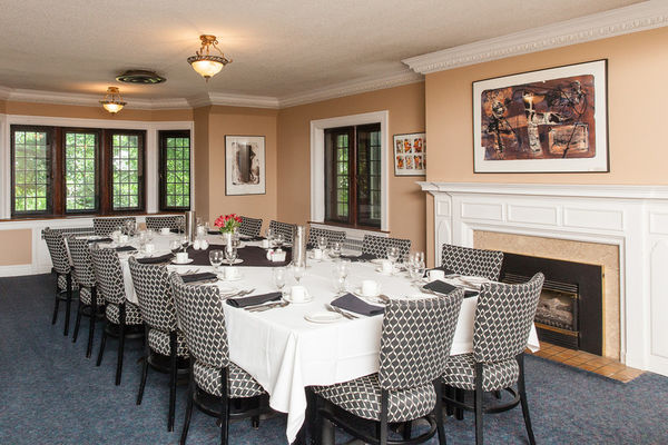 The University Club at Queens Inc. | 168 Stuart St, Kingston, ON K7L 2V8, Canada | Phone: (613) 533-2846