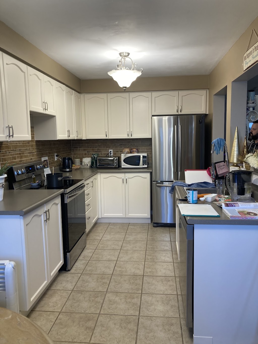 Platinum Pro | Oakville Cabinet Refinishing | 889 Fraser Dr #103, Burlington, ON L7L 4X8, Canada | Phone: (888) 306-0101
