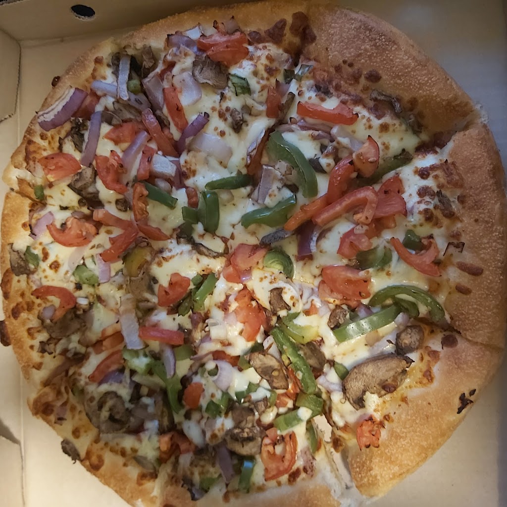 Pizza Hut | 844 Danforth Ave, Toronto, ON M4J 1L7, Canada | Phone: (416) 461-5888