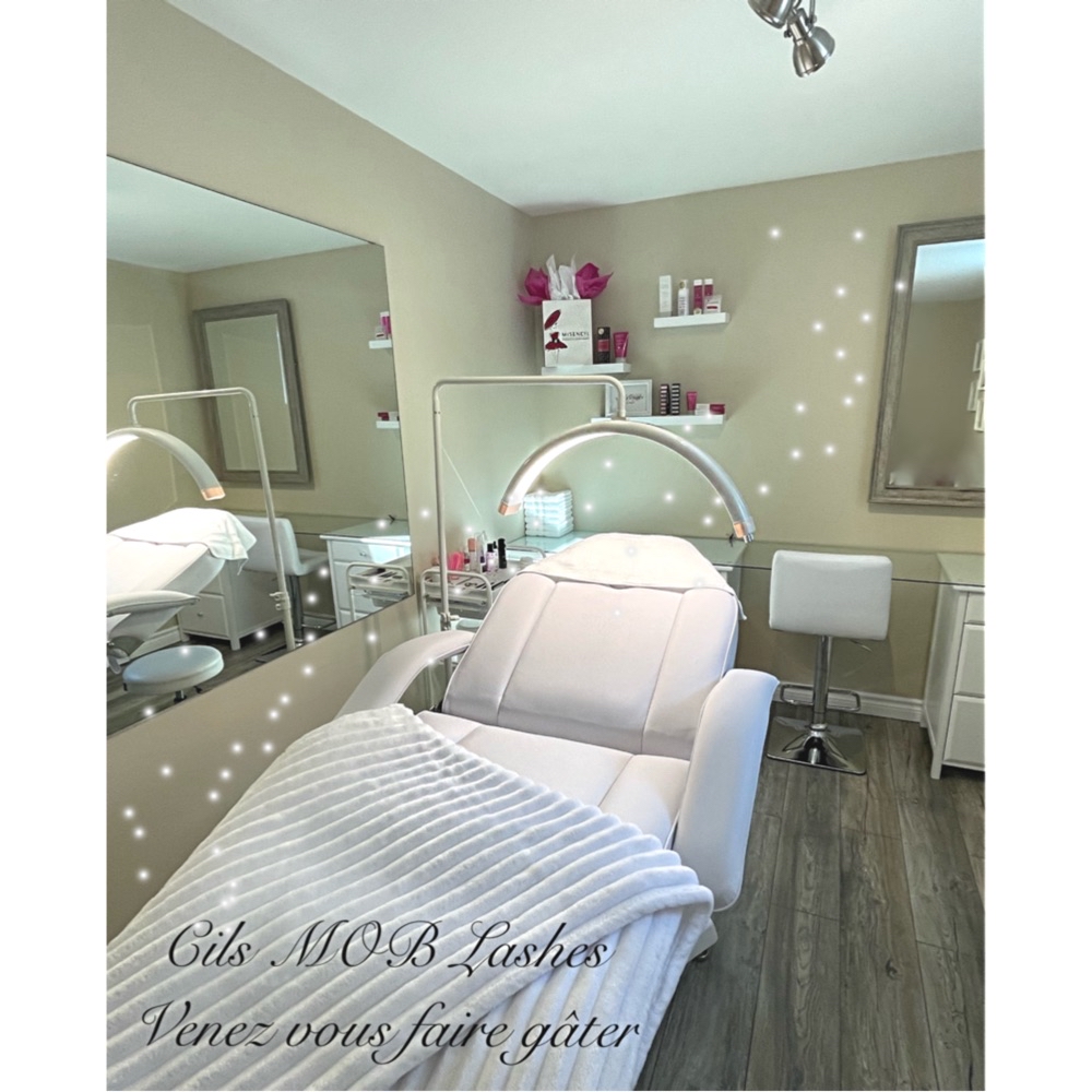 Cils MOB Lashes | 1054 Rue des Perdrix, Otterburn Park, QC J3H 5S2, Canada | Phone: (438) 930-3456