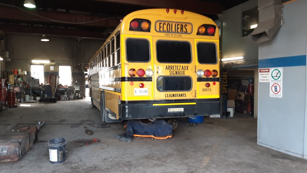 Autobus Dolbec E & Fils Inc | 10, rue Jean-Talon, Saint-Jean-sur-Richelieu, QC J2W 1P2, Canada | Phone: (450) 348-3535