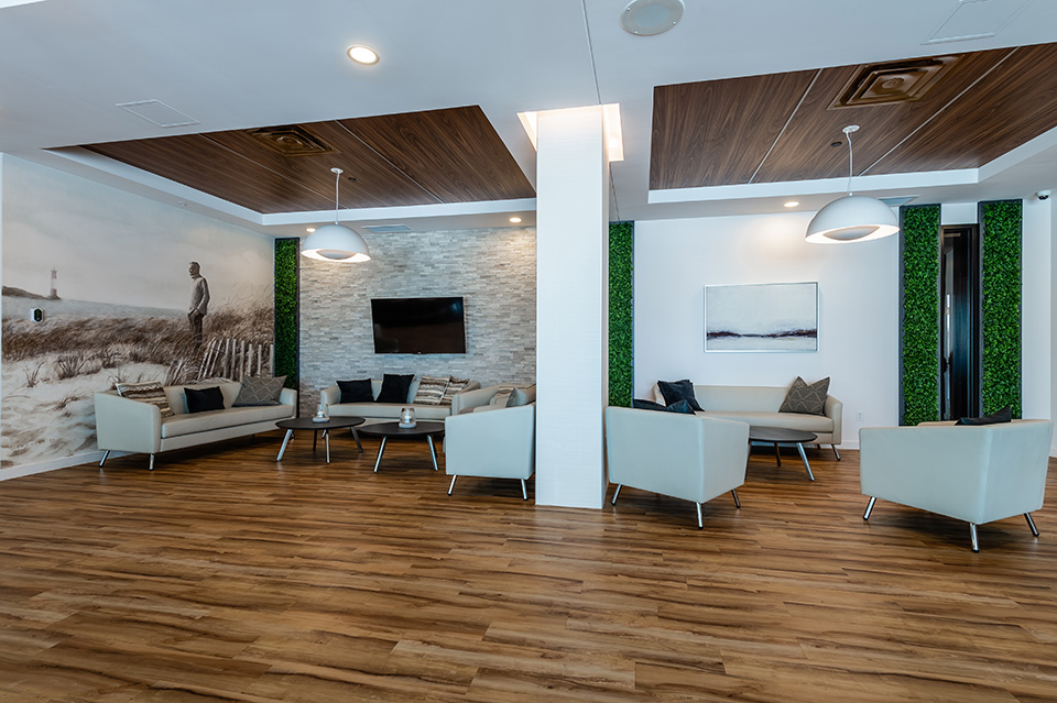 La Voile Pointe-Claire | 329 Boul Hymus, Pointe-Claire, QC H9R 0C9, Canada | Phone: (514) 505-9898