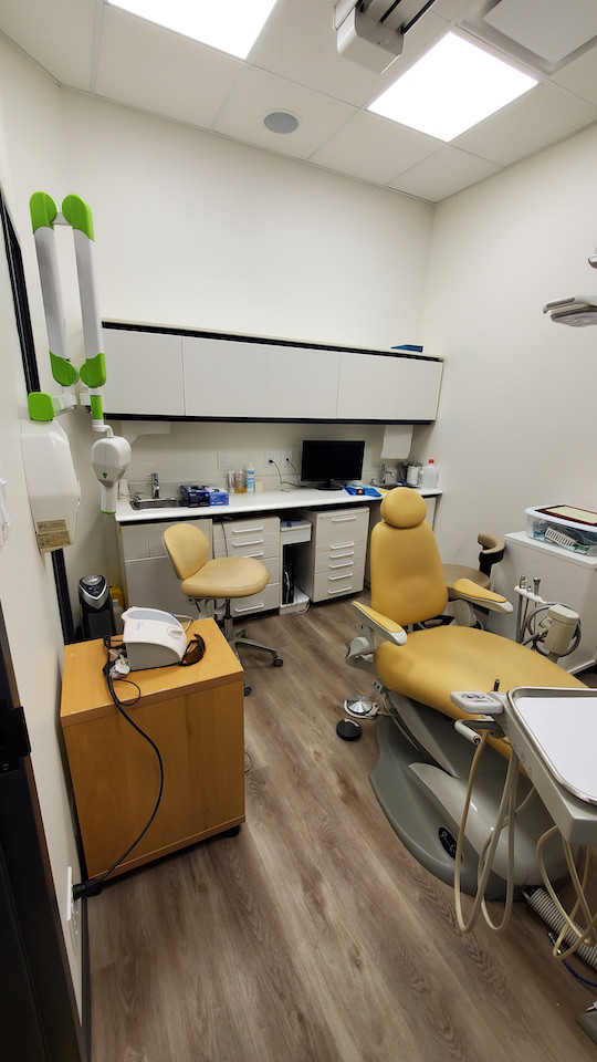 Centre Dentaire Georges | 8262 Bd Champlain, LaSalle, QC H8P 1B5, Canada | Phone: (514) 366-3738