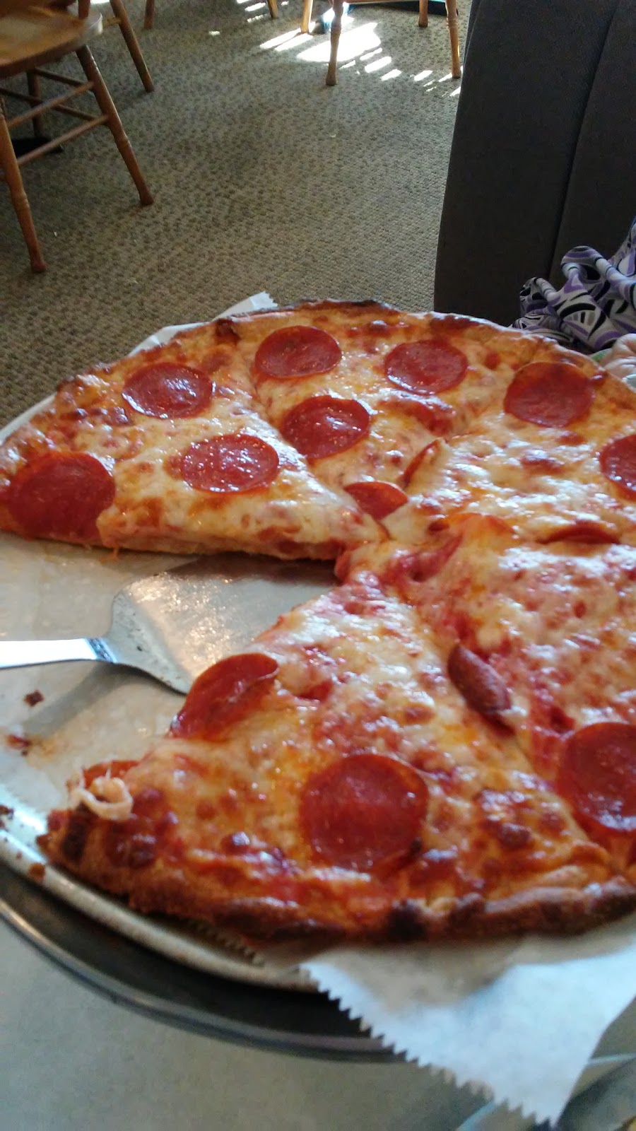 Johnny J Family Pizzeria | 2351 Bowen Rd, Elma, NY 14059, USA | Phone: (716) 652-6405