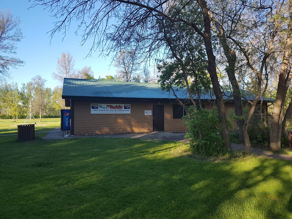 The Huddle | Pike Lake, Saskatoon, SK S7N 3R3, Canada | Phone: (306) 668-4910