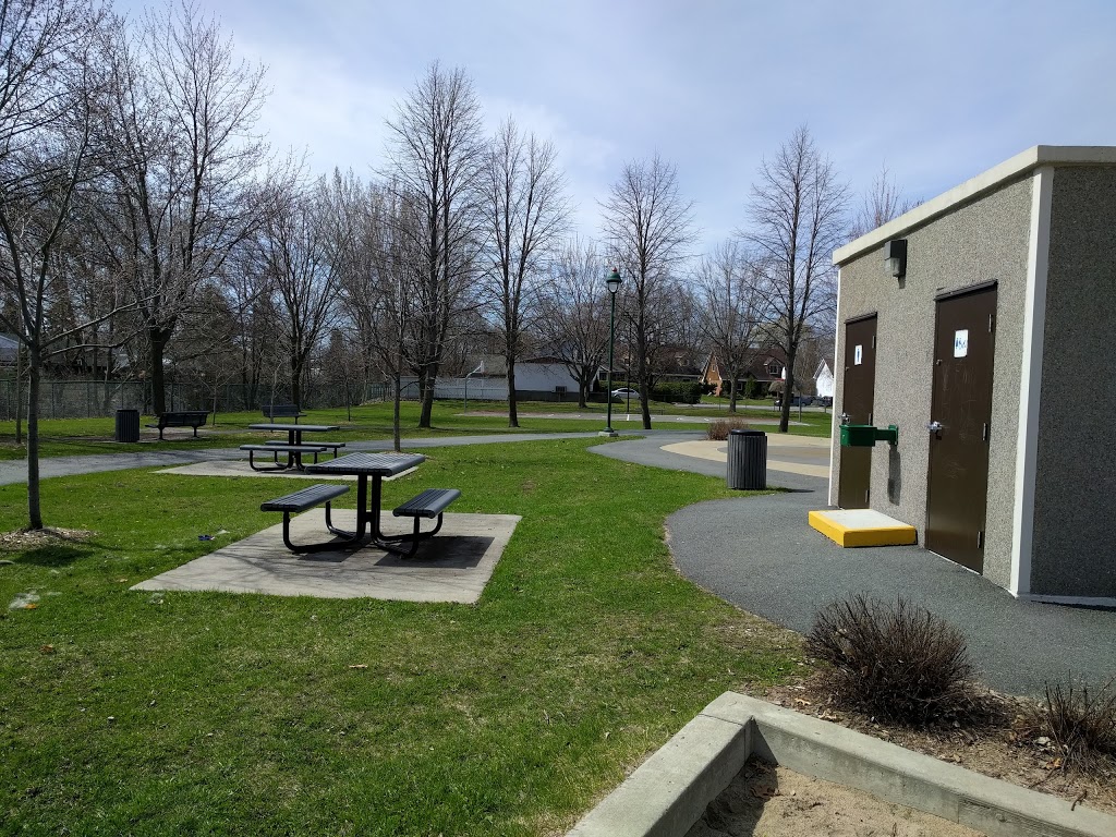 Parc Ki-Ri | Rue de Carignan, Varennes, QC J3X, Canada