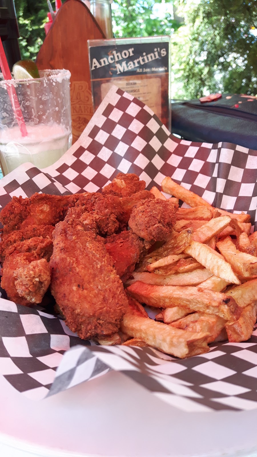 The Anchor Inn Neighbourhood Pub & Restaurant | 3030 Smith Dr, Armstrong, BC V0E 1B1, Canada | Phone: (250) 546-8210