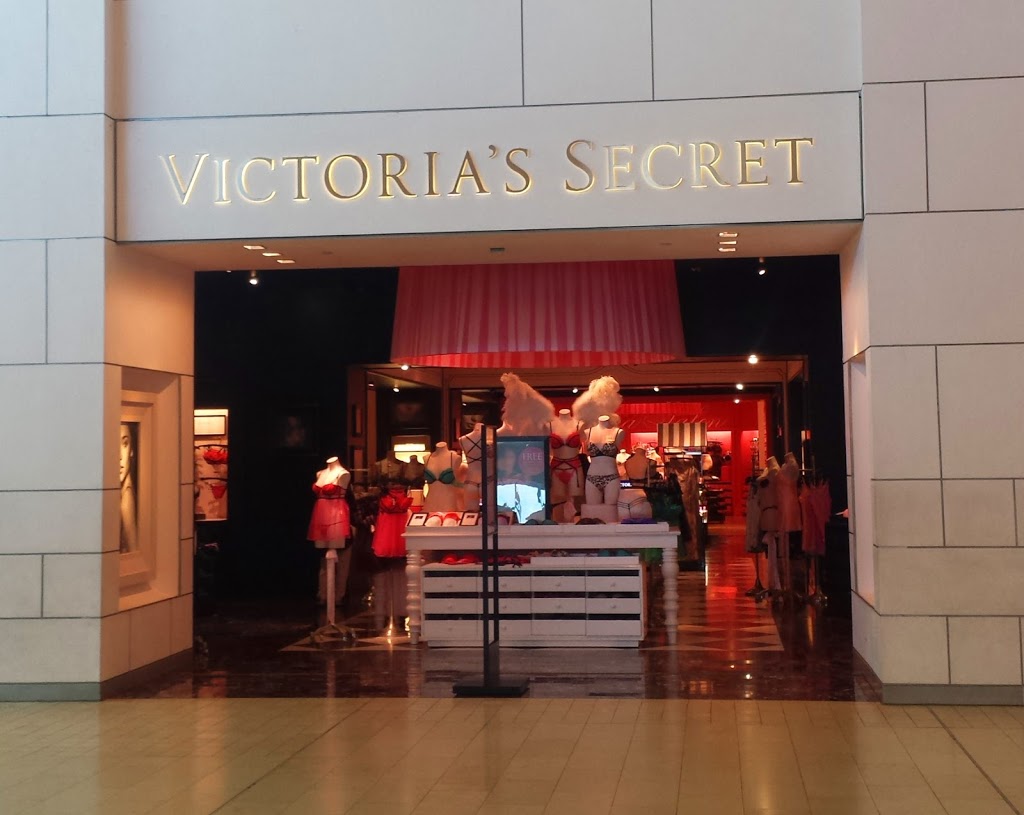 Victorias Secret & PINK | 3401 Dufferin St, North York, ON M6A 2T9, Canada | Phone: (416) 785-7666