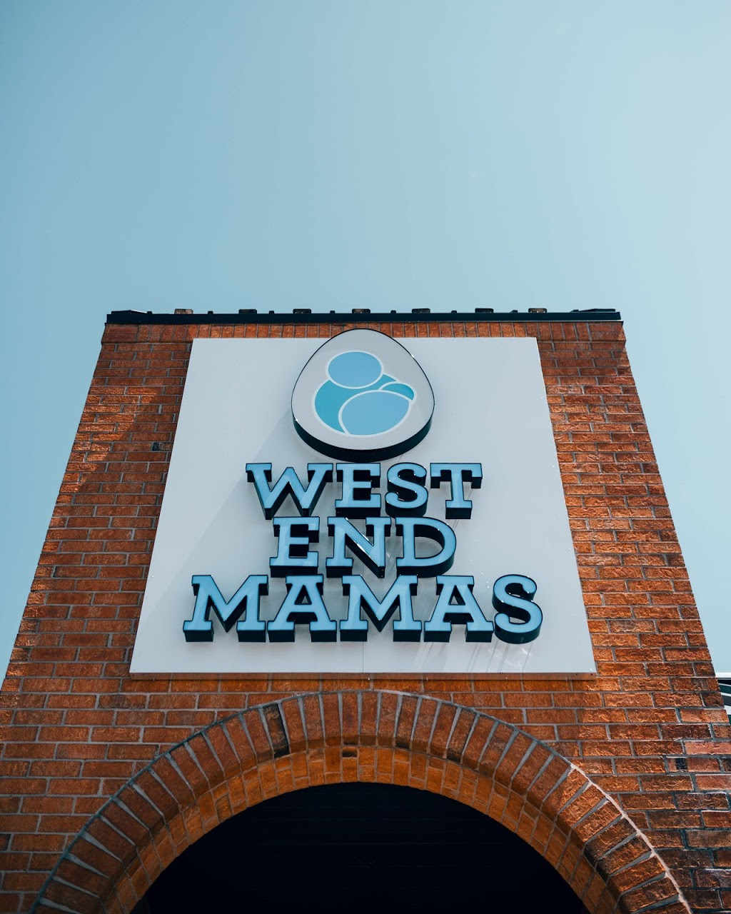 West End Mamas | 1100 Gorham St Unit 10-11C, Newmarket, ON L3Y 8Y8, Canada | Phone: (905) 427-1166