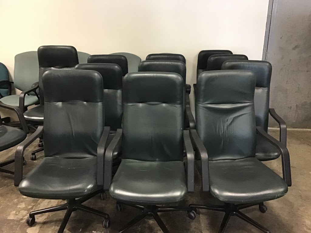 Johns Office Furniture Plus | 3 Bruce St, Dartmouth, NS B2W 1L3, Canada | Phone: (902) 818-4111