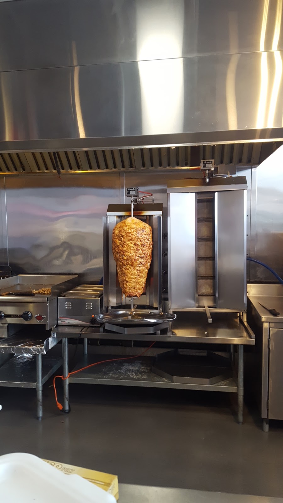 iShawarma | B-3, 1400 Ottawa Street South, Kitchener, ON N2E 4E2, Canada | Phone: (519) 570-1056