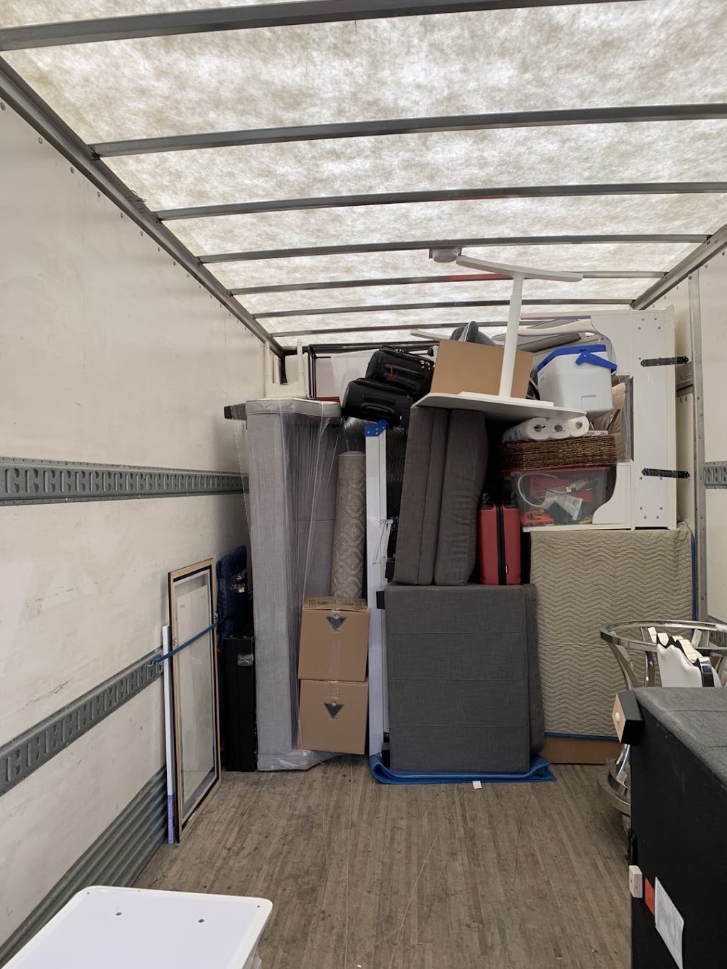 TL Moving | 156 Terrosa Rd, Markham, ON L3S 2P7, Canada | Phone: (416) 917-8803