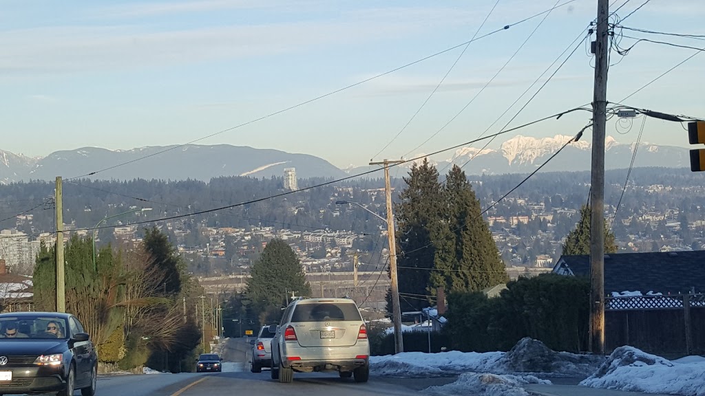Cariboo Park | 7735 Cariboo Rd, Burnaby, BC V3N 4B5, Canada | Phone: (604) 294-7450