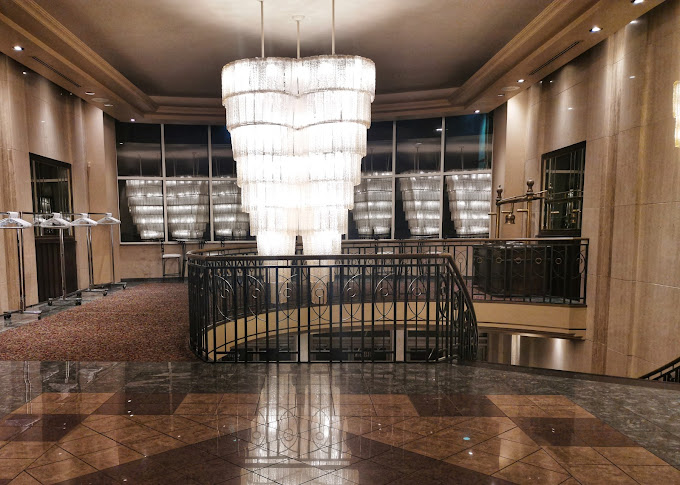 Salle Luca - Carlton Signature | 8860 Boul Langelier, Montréal, QC H1P 3C8, Canada | Phone: (438) 380-7606