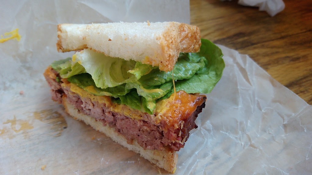 Evelyns Sandwich Factory | 15 Niagara St, Welland, ON L3C 1H8, Canada | Phone: (905) 734-9316