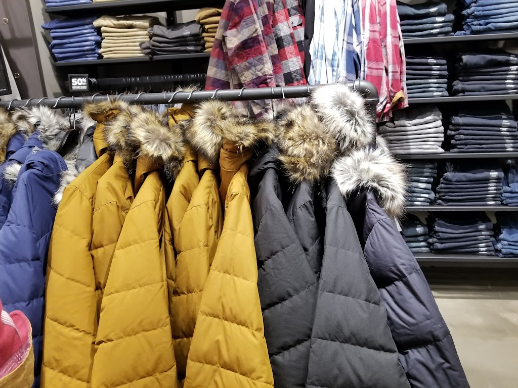 Eddie Bauer - 8770 170 St NW, Edmonton, AB T5T 4M2, Canada