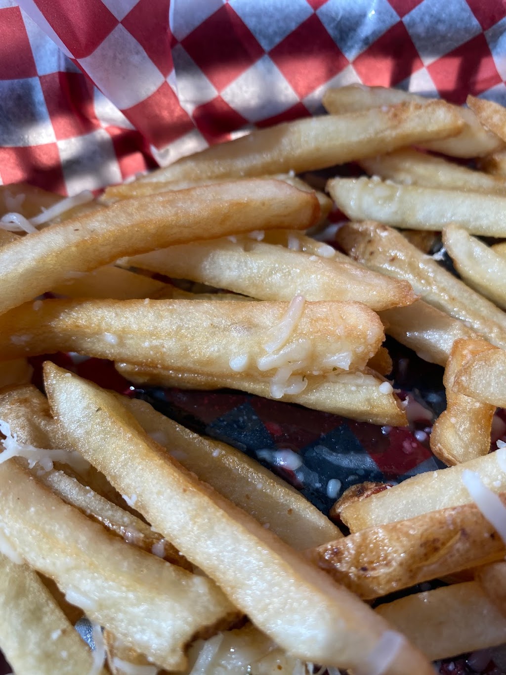 Boardwalk Fries Burgers Shakes | 860 St Albert Trail #510, St. Albert, AB T8N 7V2, Canada | Phone: (780) 460-4042