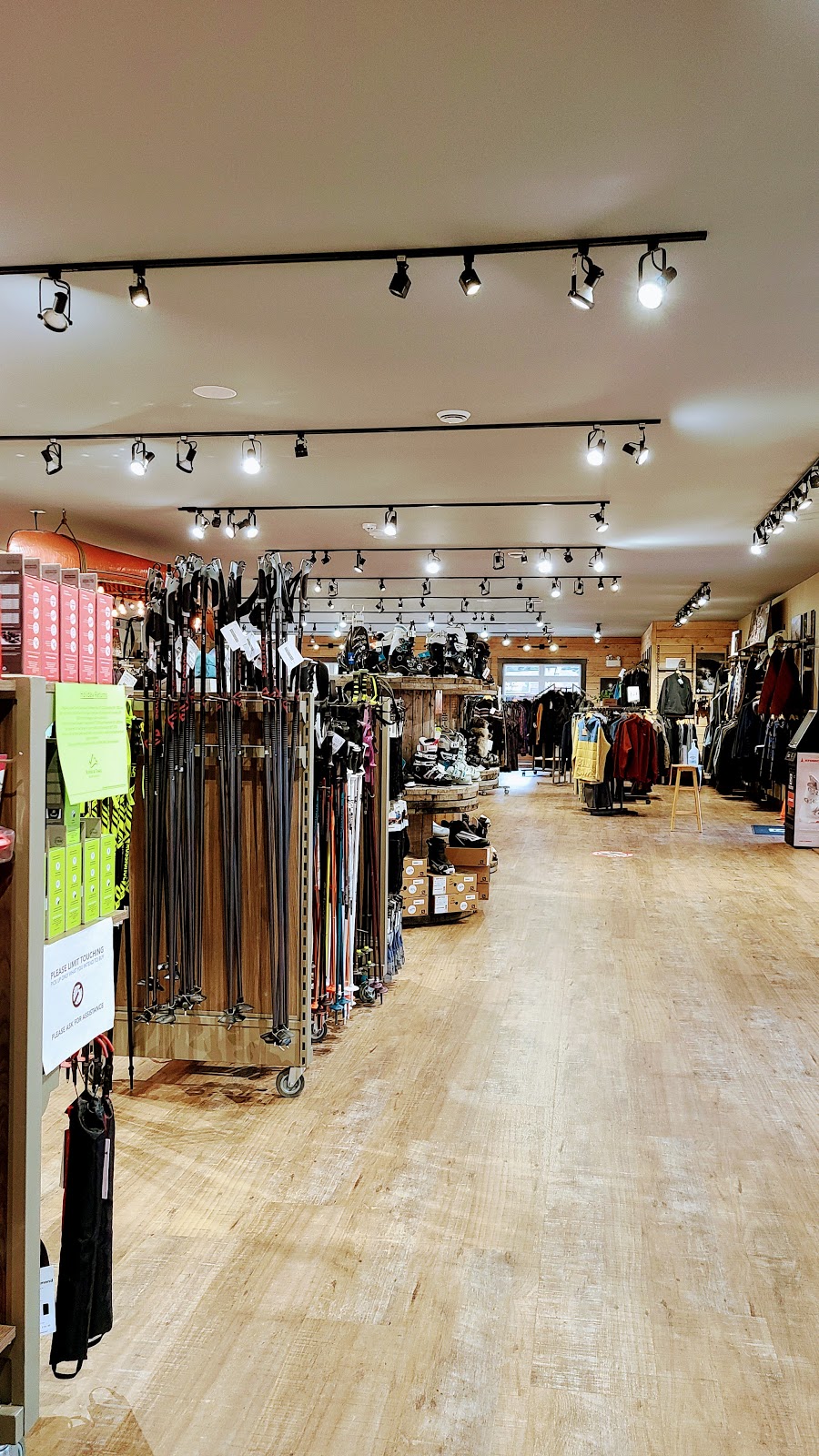 River & Trail Outdoor Co Inc | 133 Hampton Rd, Rothesay, NB E2E 2L1, Canada | Phone: (506) 849-7717