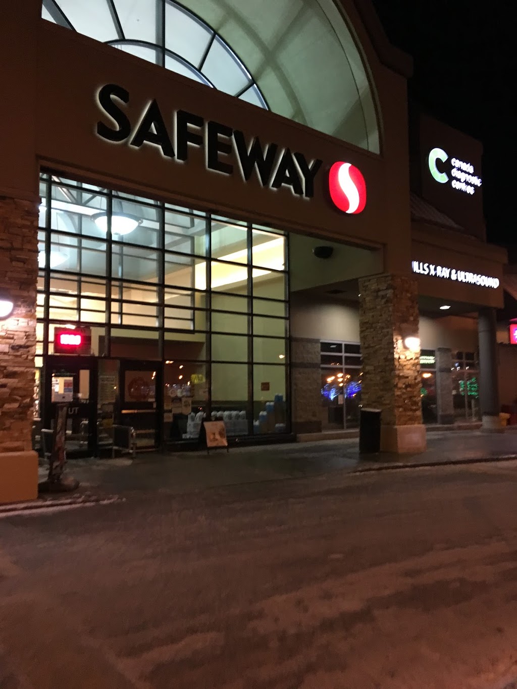 Safeway Westhills Towne Centre | 200 Stewart Green SW, Calgary, AB T3H 3C8, Canada | Phone: (403) 246-4484
