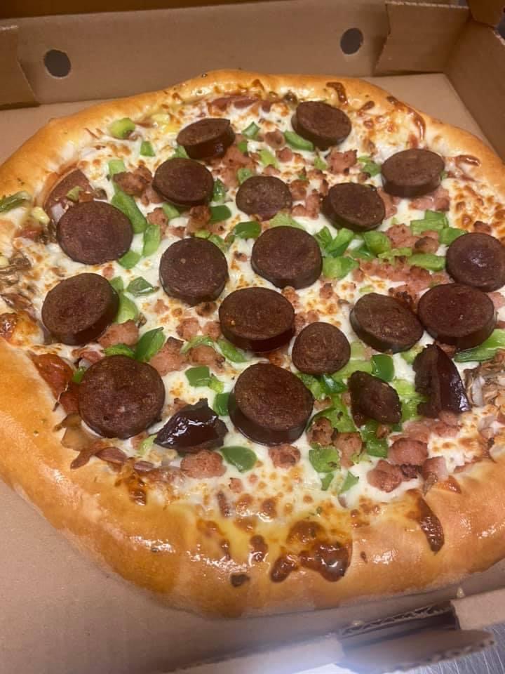Leos pizza Bedford | 1746 Bedford Hwy, Bedford, NS B4A 1G2, Canada | Phone: (902) 420-2333