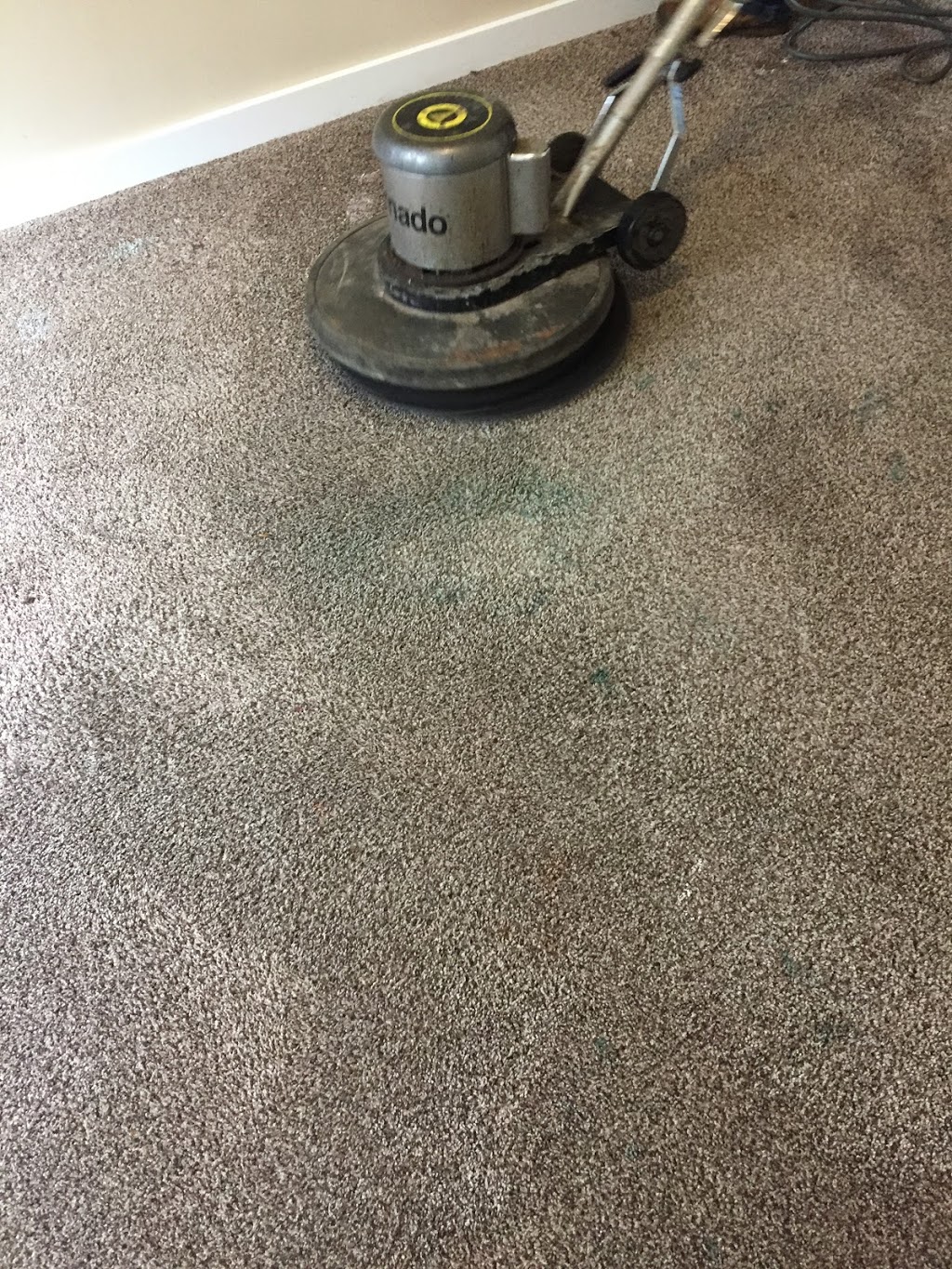 Action cleaning services | 351 Habitat Crescent NW, Edmonton, AB T5A 3A6, Canada | Phone: (780) 680-6337
