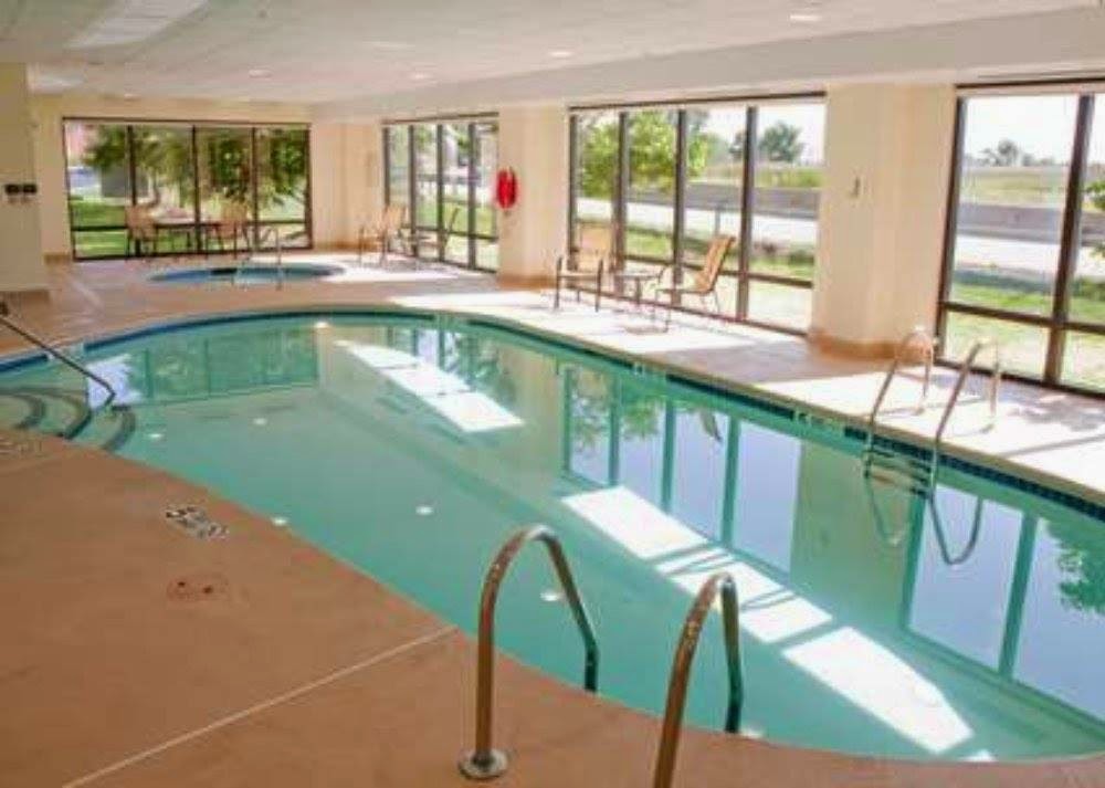 Hampton Inn Buffalo South/I-90 | 1750 Ridge Rd, West Seneca, NY 14224, USA | Phone: (716) 824-2030