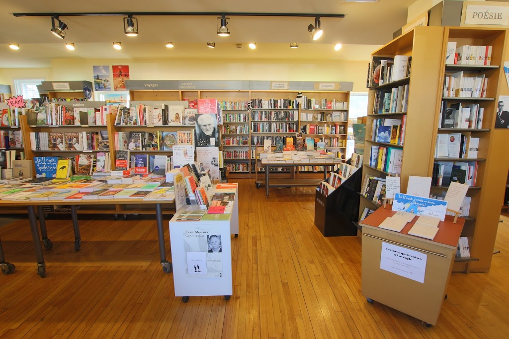 Librairie Le Fureteur Inc | 25 Rue Webster, Saint-Lambert, QC J4P 1W9, Canada | Phone: (450) 465-5597