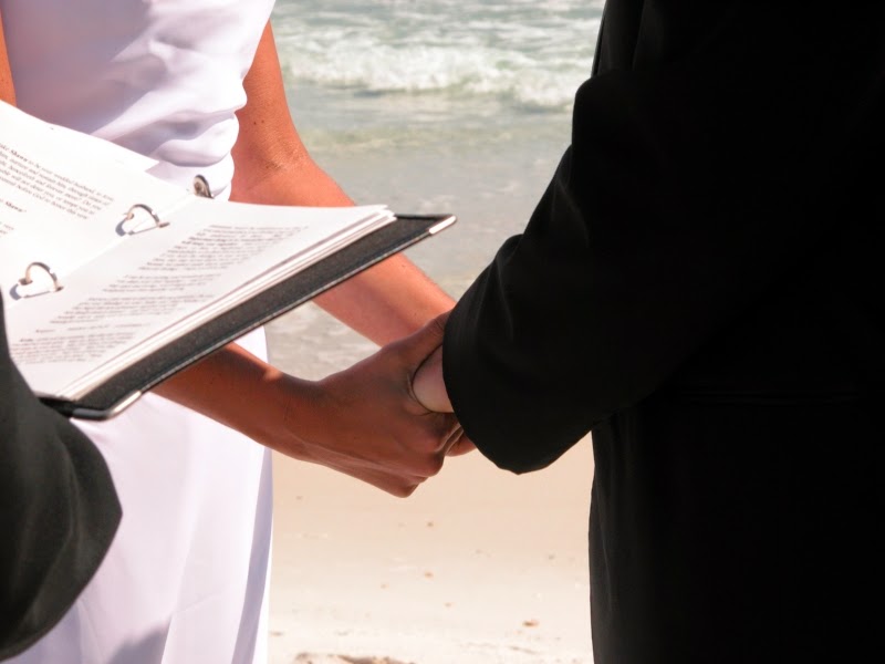 Gateway Wedding Ceremonies / Officiants | 58 Inge Ct, Kitchener, ON N2K 3V7, Canada | Phone: (519) 616-0714