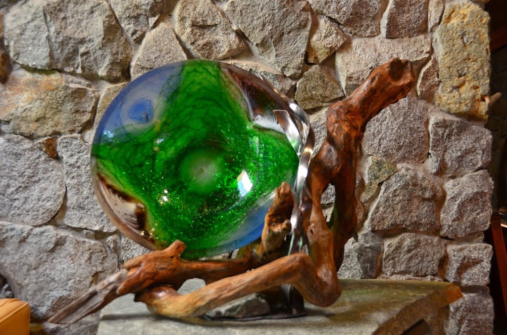 Yellow Point Art Glass Studio and Gift Shop | 3272 Roper Rd, Ladysmith, BC V9G 1C4, Canada | Phone: (250) 618-1103