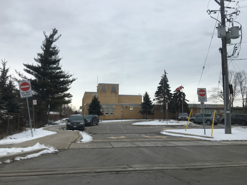Marvin Heights Public School | 7455 Redstone Rd, Mississauga, ON L4T 2B3, Canada | Phone: (905) 677-1526