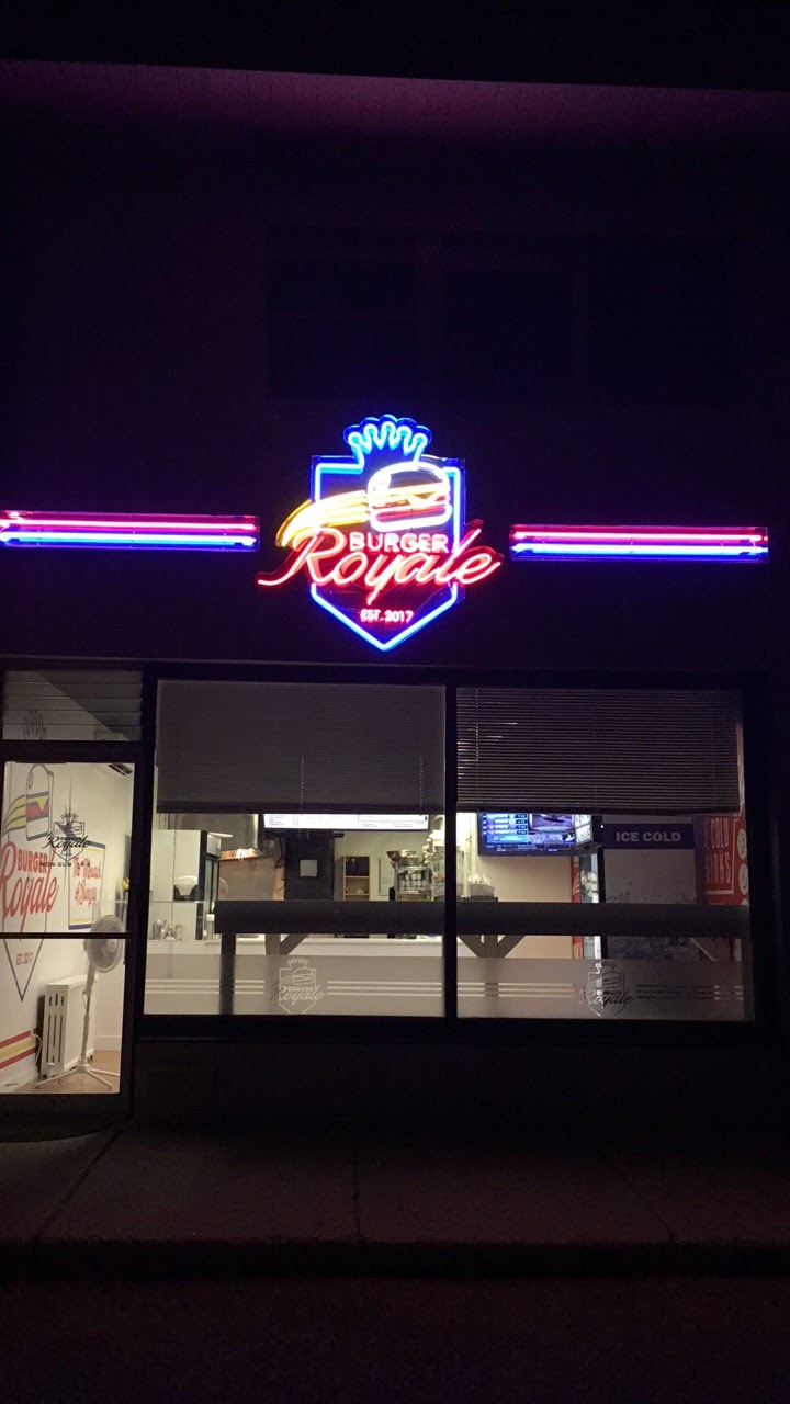 Burger Royale | 162 Napier St, Barrie, ON L4M 1W5, Canada | Phone: (705) 503-7695
