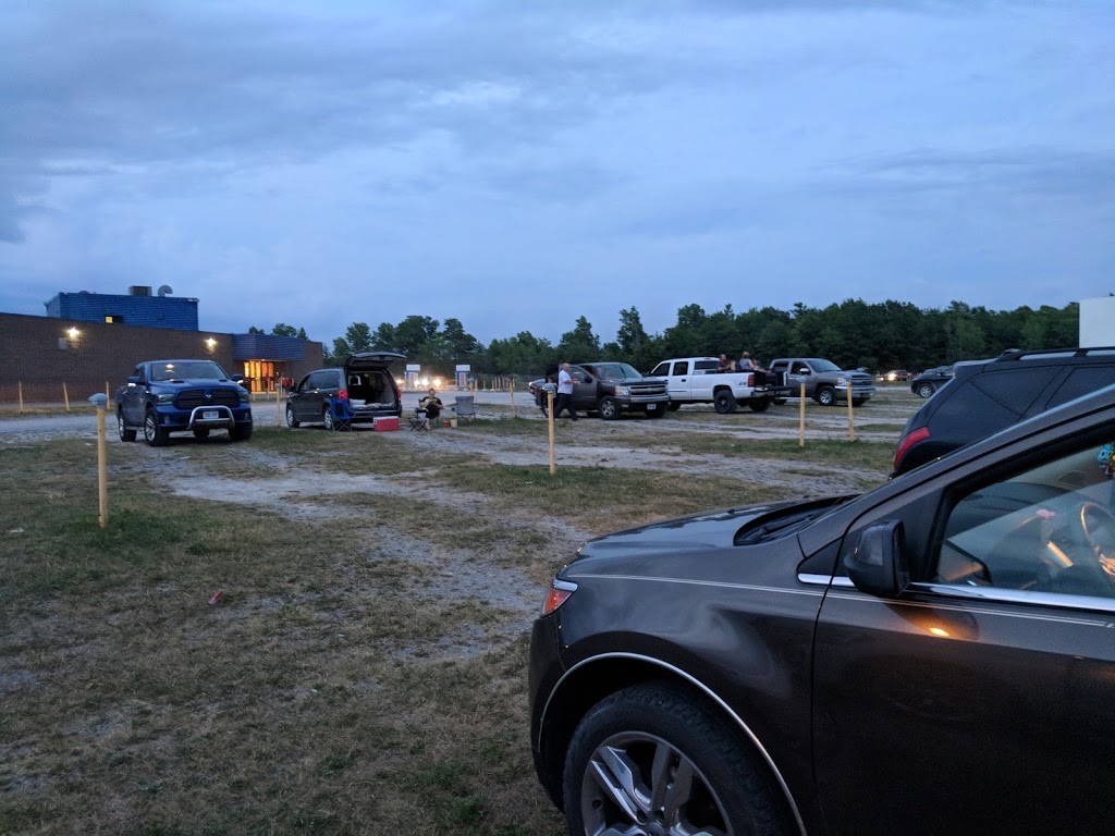 Can-View Drive-In | 1956 RR 20, Fonthill, ON L0S 1E0, Canada | Phone: (905) 892-1155