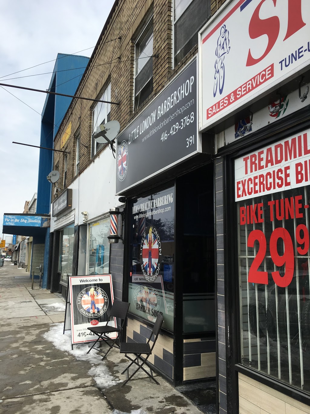 Little London Barber Shop | 1045 Gerrard St E, Toronto, ON M4M 1Z7, Canada | Phone: (416) 792-1215