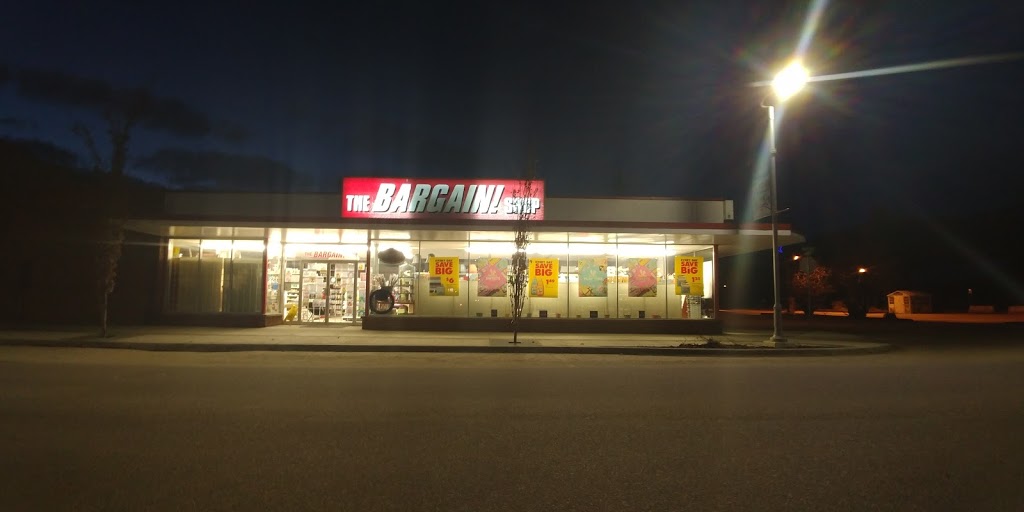 Red Apple Store | 507 Cliff Ave, Enderby, BC V0E 1V0, Canada | Phone: (250) 838-0771