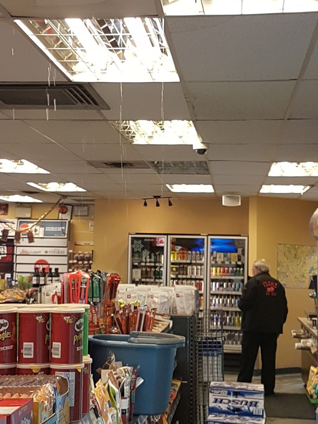ESSO COUCHE-TARD | 105 Rue Visitation, Saint-Charles-Borromée, QC J6E 4N4, Canada | Phone: (450) 756-6626