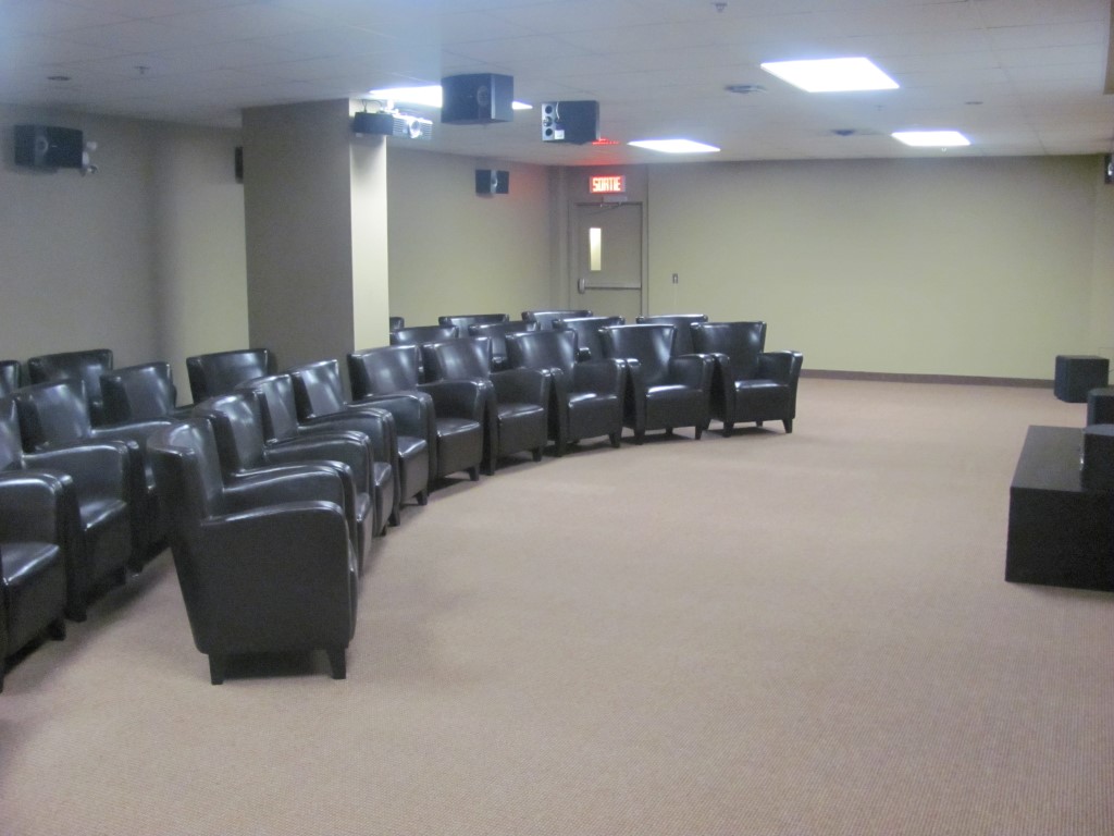 Le Manoir du Quartier | 8080 5e Ave, Saint-Georges, QC G5Y 0G3, Canada | Phone: (418) 227-8080