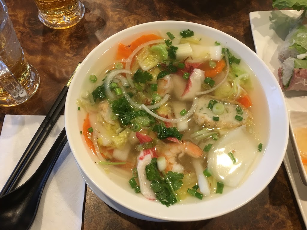 Pho Hung “ The Hero” | 16033 108 Ave, Surrey, BC V2Y 1P2, Canada | Phone: (604) 580-2167