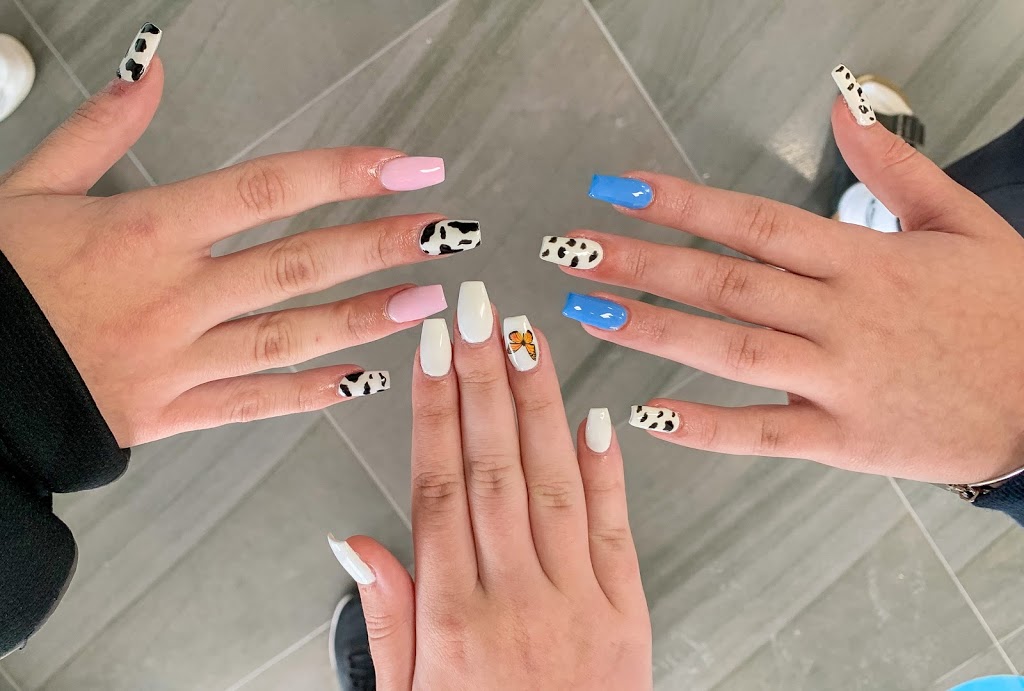 Blossom Nails & Spa | 3500 Fallowfield Rd #12, Nepean, ON K2J 4A7, Canada | Phone: (613) 825-1245