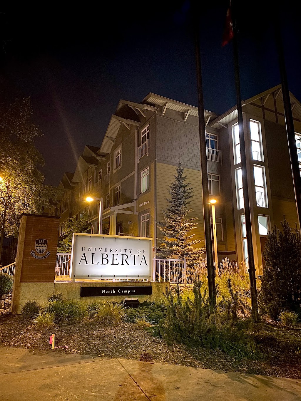 Graduate Residence | 87 Ave NW, Edmonton, AB T6G 0X7, Canada | Phone: (780) 492-3345