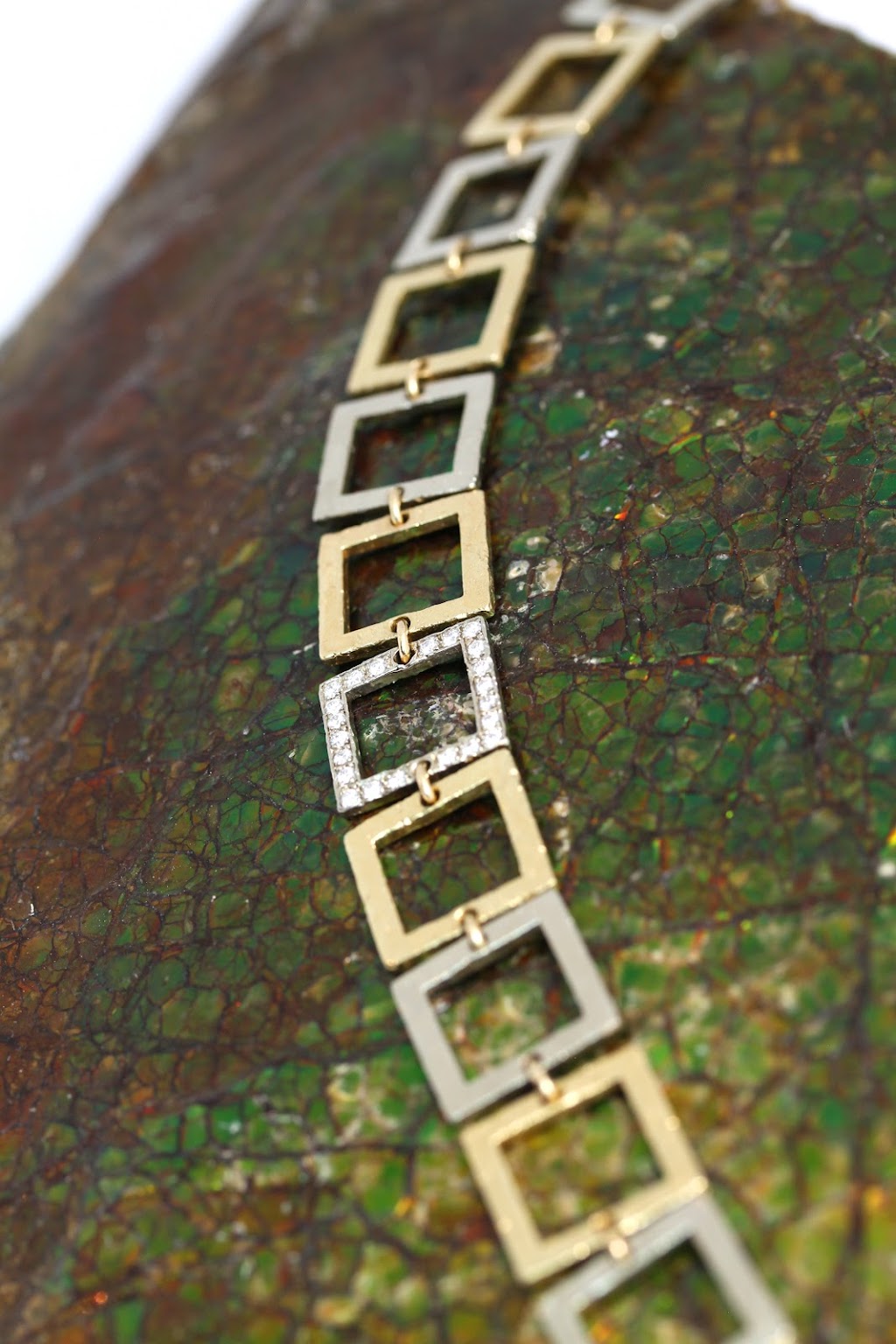 Gem Jewellers Custom Designs | 40750 Tantalus Rd, Squamish, BC V8B 0L4, Canada | Phone: (604) 892-3002