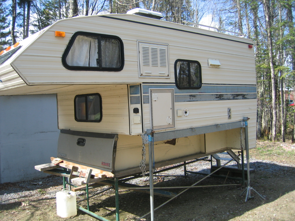 Surplusequipement.ca | 129 Chemin des Grands Ducs, Stoneham-et-Tewkesbury, QC G3C 1T7, Canada | Phone: (418) 848-1099