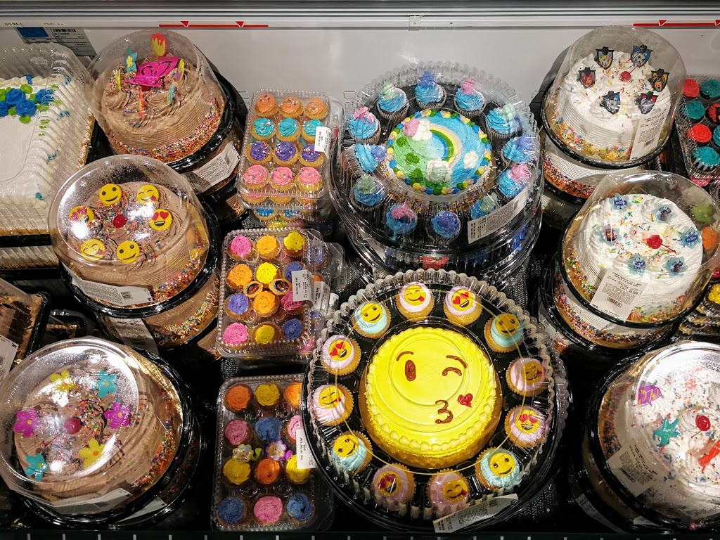 IGA extra Supermarchés Jacques Daigle inc. | 450 Rue Blainville E, Sainte-Thérèse, QC J7E 1N9, Canada | Phone: (450) 435-5500